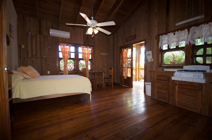 Imagen de la habitación del Hotel Posada Arco Iris. Foto 4