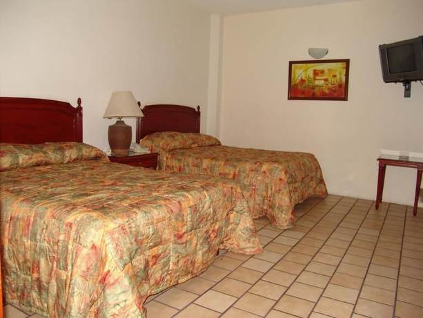 Imagen de la habitación del Hotel Posada Arcos. Foto 2