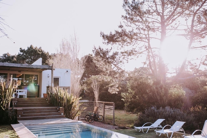 Imagen de la piscina del Hotel Posada Arenas de Jos&eacute; Ignacio. Foto 15