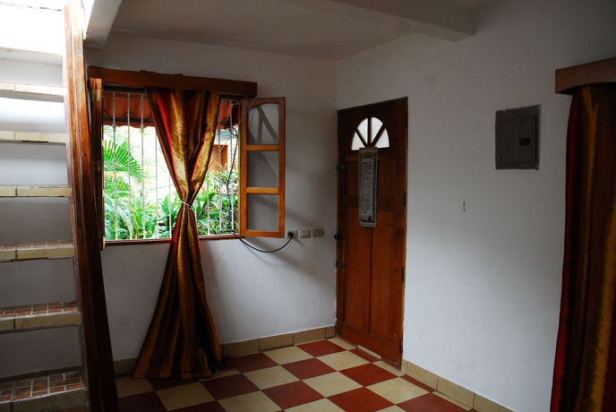 Imagen de los interiores del Hotel Posada Bah&iacute;a Azul. Foto 15