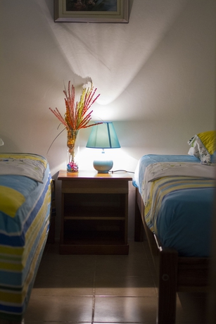 Imagen de la habitación del Hotel Posada Bah&iacute;a Azul. Foto 10