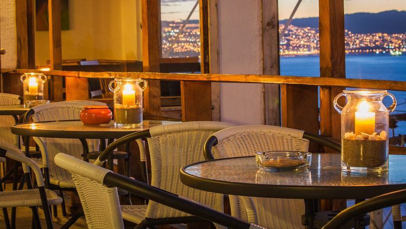 Imagen del bar/restaurante del Hotel Posada BellaMare. Foto 3