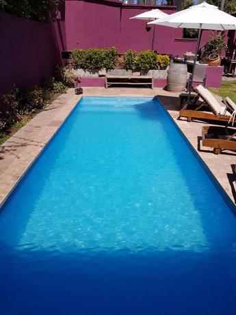 Imagen de la piscina del Hotel Posada Borravino. Foto 7