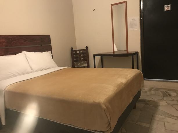 Imagen de la habitación del Hotel Posada Camino De Allende. Foto 2