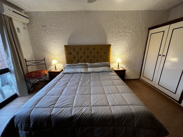 Imagen de la habitación del Hotel Posada Chalet Suisse. Foto 13