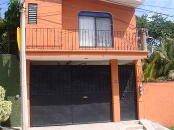 Imagen de los exteriores del Hotel Posada Cocos. Foto 7