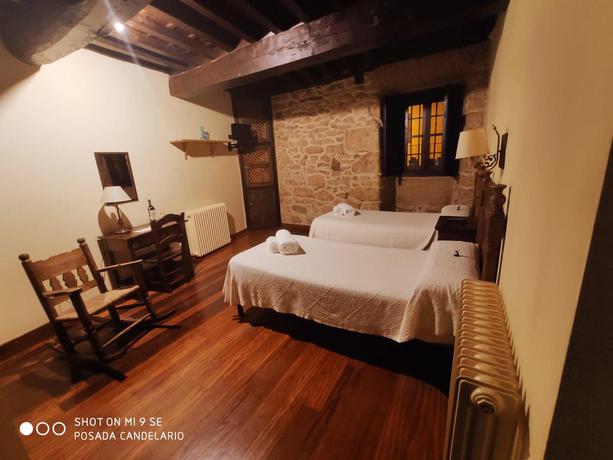 Imagen de la habitación del Hotel Posada De Candelario. Foto 7