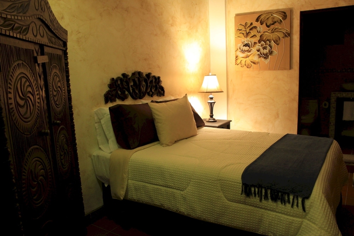 Imagen de la habitación del Hotel Posada De La Luna. Foto 6