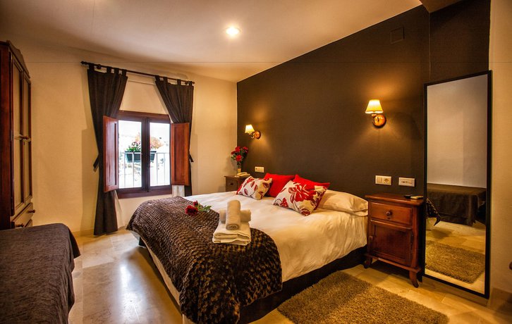 Imagen de la habitación del Hotel Posada De Las Cuevas. Foto 5