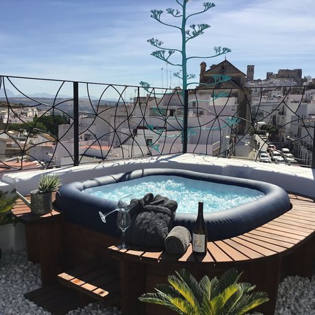 Imagen de la habitación del Hotel Posada De Las Cuevas. Foto 8