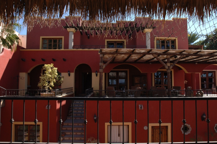 Imagen de los exteriores del Hotel Posada De Las Flores La Paz. Foto 7