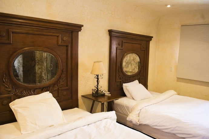 Imagen de la habitación del Hotel Posada De Los Leones. Foto 3