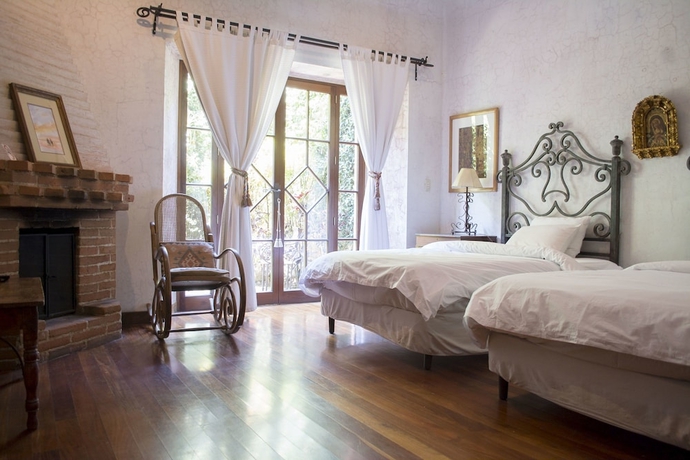 Imagen de la habitación del Hotel Posada De Los Leones. Foto 7