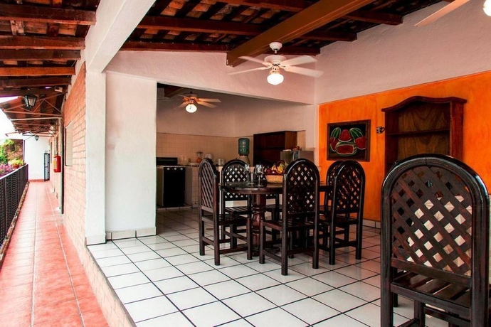 Imagen general del Hotel Posada De Roger. Foto 9