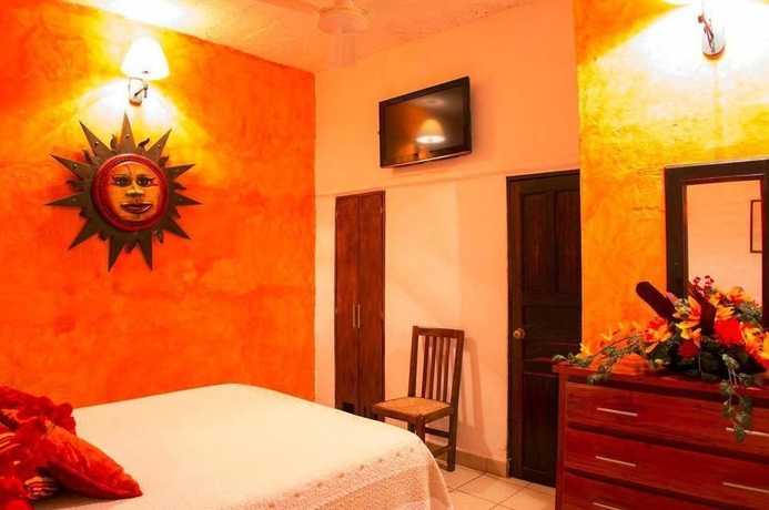 Imagen general del Hotel Posada De Roger. Foto 10