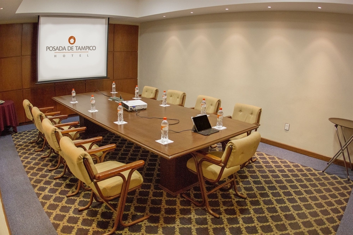 Imagen de los interiores del Hotel Posada De Tampico. Foto 15