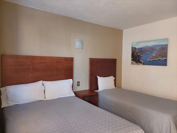 Imagen de la habitación del Hotel Posada Del &Aacute;ngel, Pachuca. Foto 16