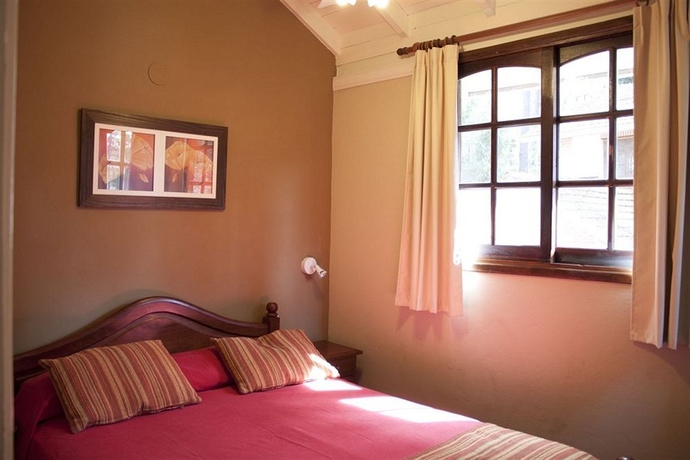 Imagen de la habitación del Hotel Posada Del Bosque Caril&oacute;. Foto 4