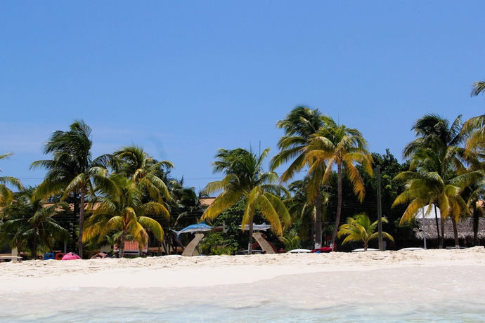 Imagen de los exteriores del Hotel Posada Del Mar, Isla Mujeres. Foto 7