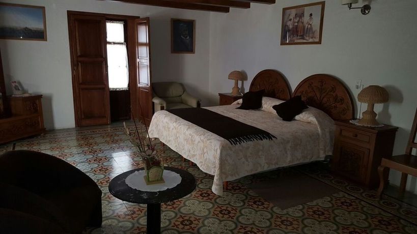 Imagen de la piscina del Hotel Posada Del Virrey. Foto 16