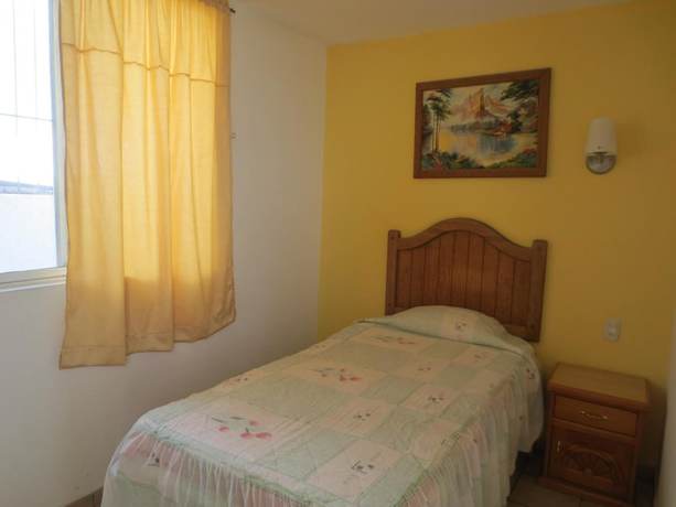 Imagen de la habitación del Hotel Posada Diamante. Foto 12