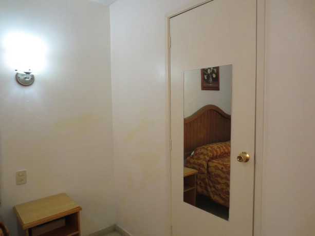 Imagen de la habitación del Hotel Posada Diamante. Foto 13