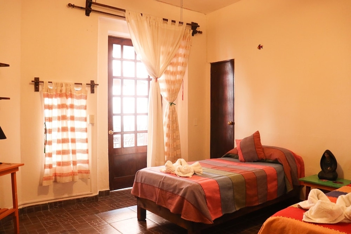 Imagen de la habitación del Hotel Posada Don Mario. Foto 13