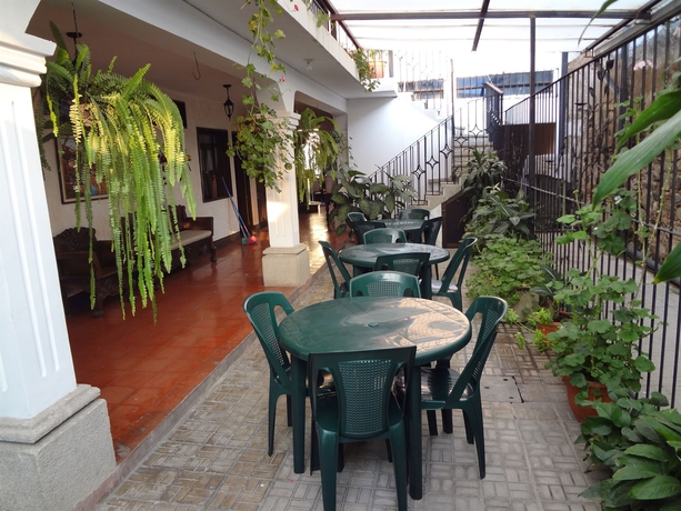 Imagen de los exteriores del Hotel Posada Doña Luisa. Foto 11