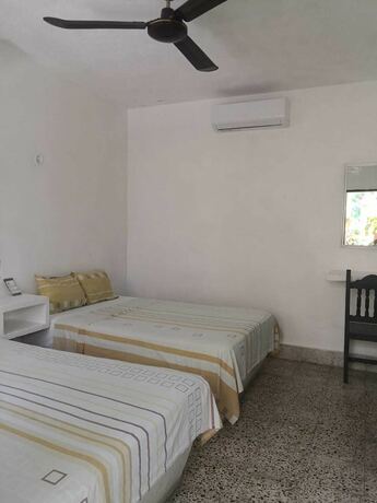 Imagen de la habitación del Hotel Posada Edem. Foto 17