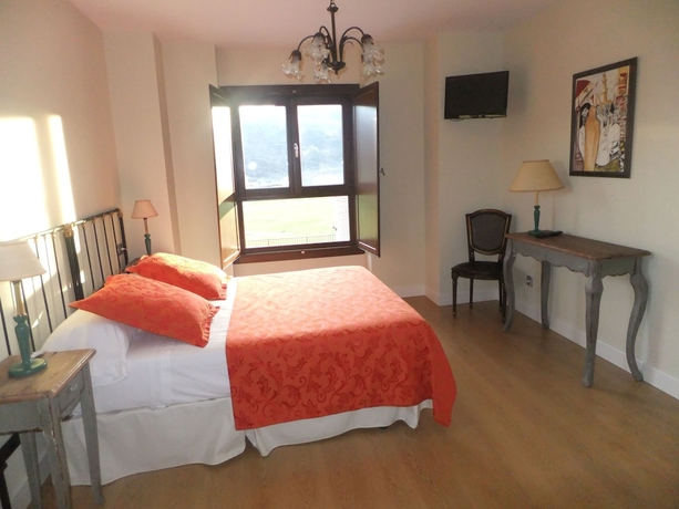 Imagen de la habitación del Hotel Posada El Campo. Foto 4