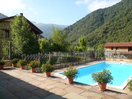 Imagen de la habitación del Hotel Posada El Hoyal. Foto 2