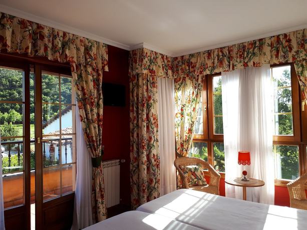 Imagen general del Hotel Posada El Trasmerano. Foto 7