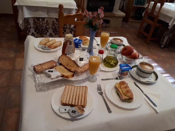 Imagen general del Hotel Posada El Trasmerano. Foto 9