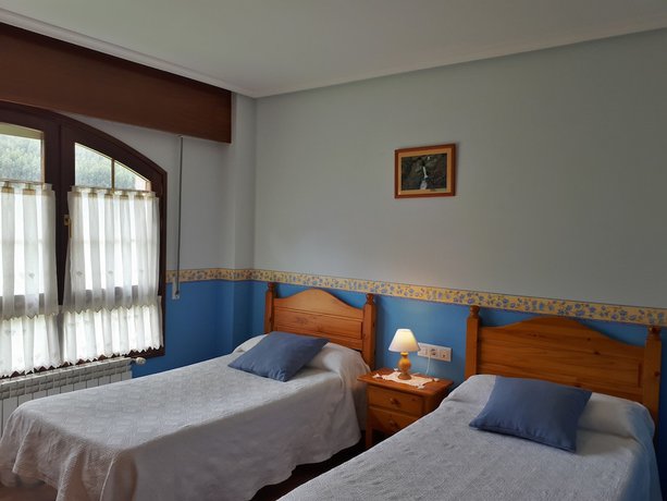 Imagen general del Hotel Posada El Trasmerano. Foto 15