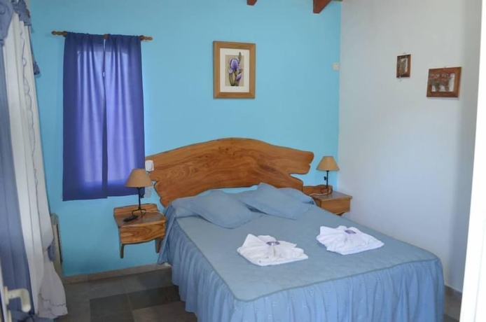 Imagen de la habitación del Hotel Posada Emanuel. Foto 7