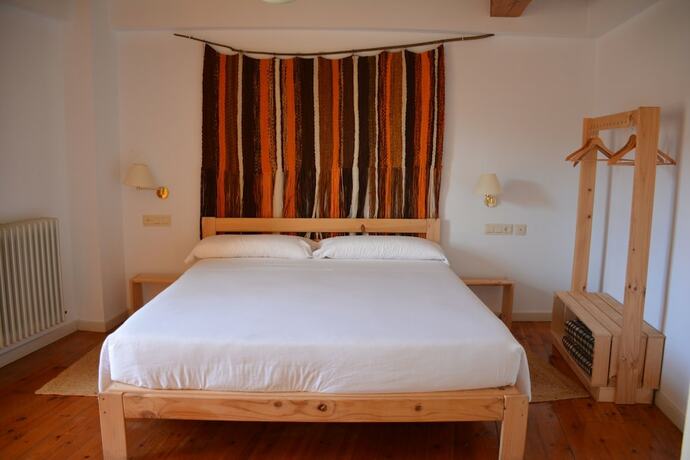Imagen de la habitación del Hotel Posada Hoyos de Iregua. Foto 12