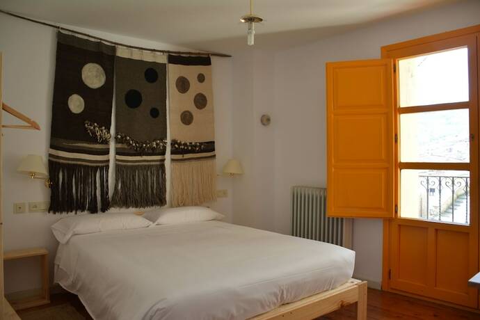 Imagen general del Hotel Posada Hoyos de Iregua. Foto 5