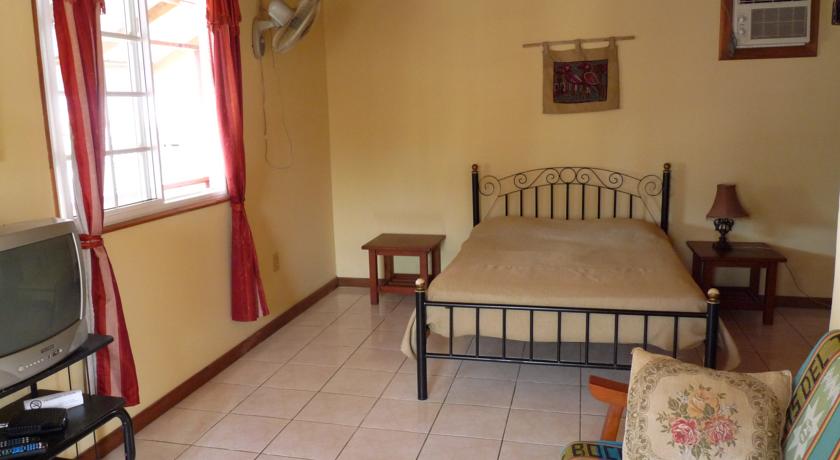 Imagen de la habitación del Hotel Posada Isla Chica. Foto 4