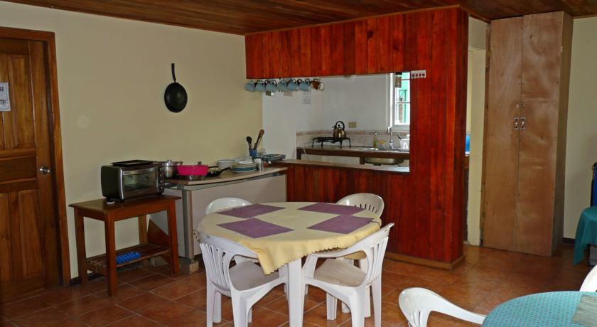 Imagen de los interiores del Hotel Posada Isla Chica. Foto 10