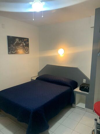 Imagen de la habitación del Hotel Posada Jardin. Foto 14