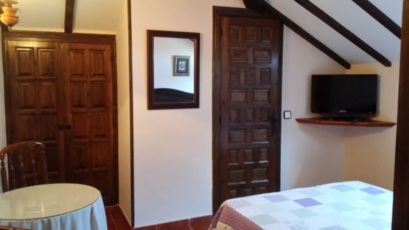 Imagen de la habitación del Hotel Posada La Cerr&aacute; De San Roque. Foto 5