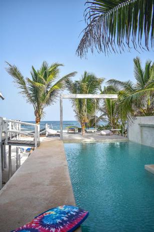 Imagen de la piscina del Hotel Posada Lamar Tulum Beach Front and Pool. Foto 12