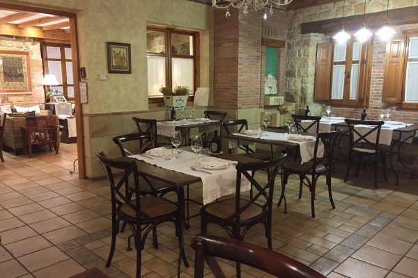 Imagen del bar/restaurante del Hotel Posada Las Mayas. Foto 2