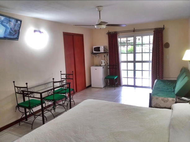 Imagen de la habitación del Hotel Posada Los Alamos, Merlo. Foto 4