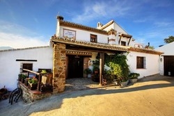 Imagen de los exteriores del Hotel Posada Los Cantaros. Foto 13