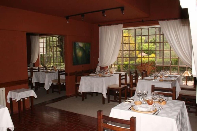 Imagen del bar/restaurante del Hotel Posada Los Cedros. Foto 3