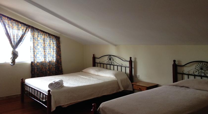 Imagen de la habitación del Hotel Posada Los Delfines. Foto 9