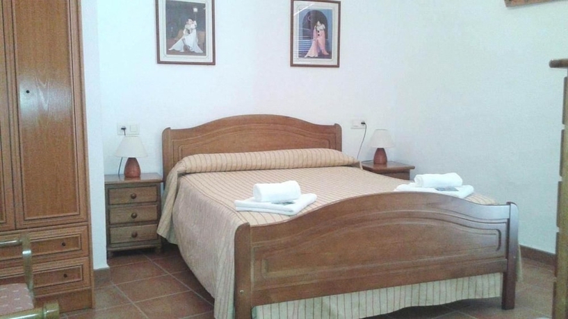 Imagen de la habitación del Hotel Posada Maruja. Foto 6