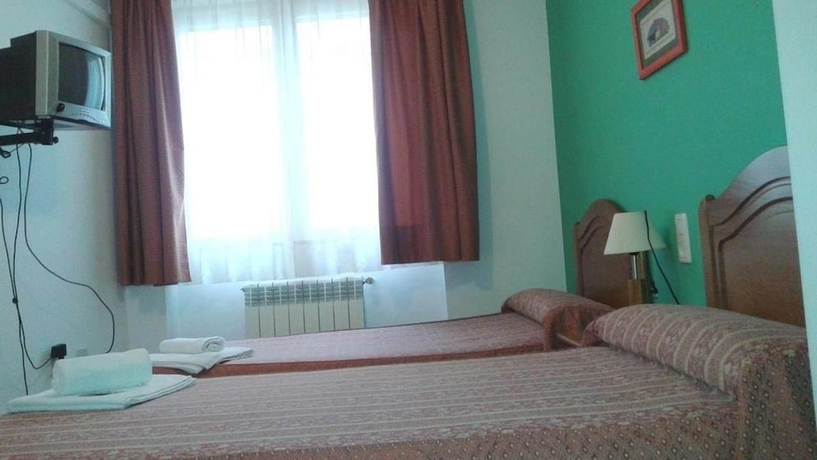 Imagen de la habitación del Hotel Posada Maruja. Foto 9