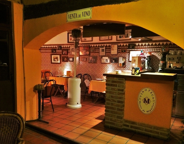 Imagen del bar/restaurante del Hotel Posada Mayor De Migueloa. Foto 2